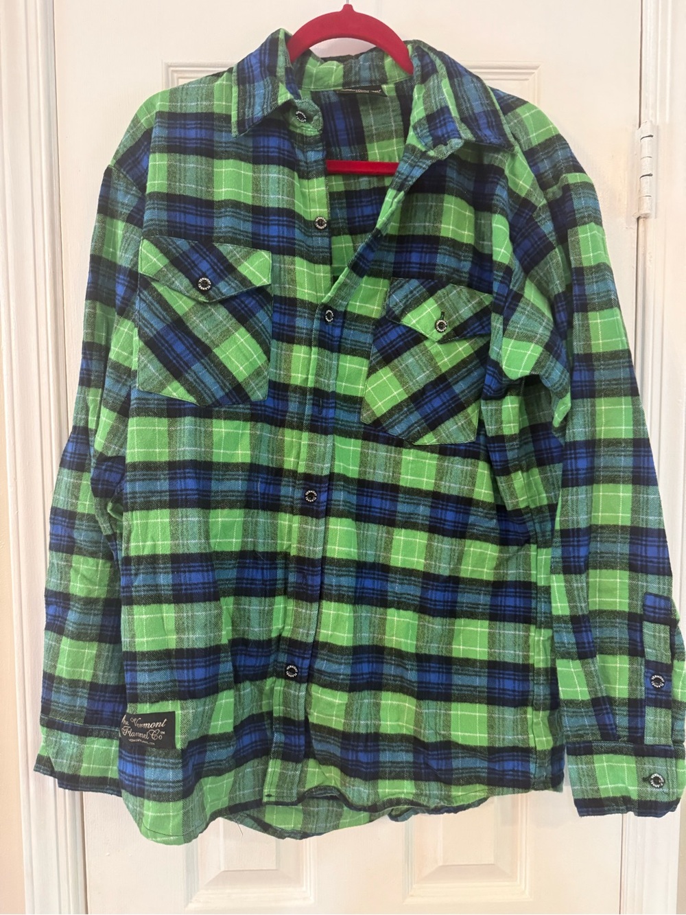 Men's Green Plaid Button-Down Casual Shirt